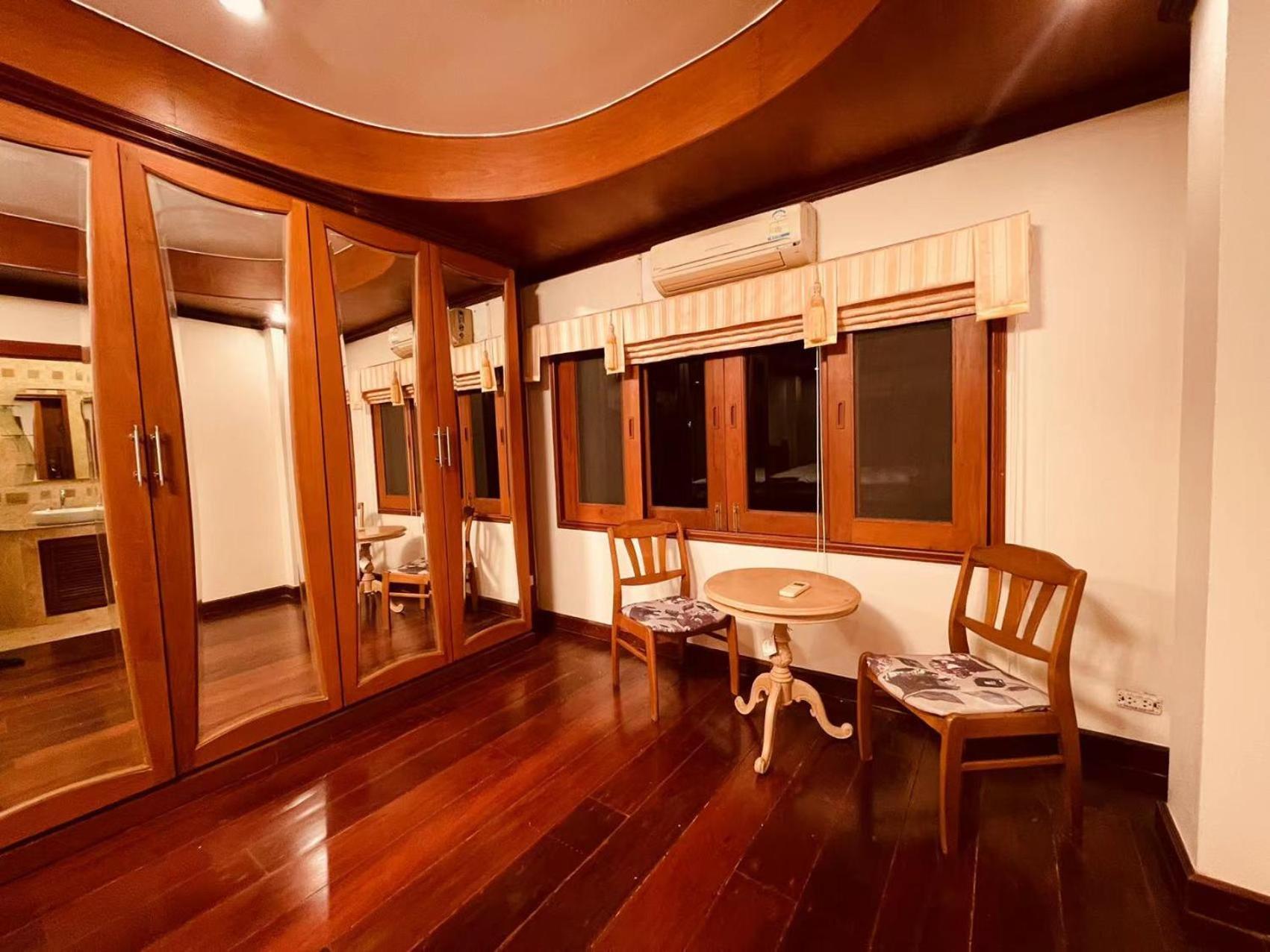 Phoenix Golf 10 Badroom Pool Villa Ban Huai Yai Buitenkant foto